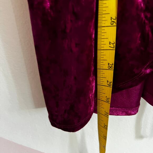 Sold outtt! - Picture 3 of 6